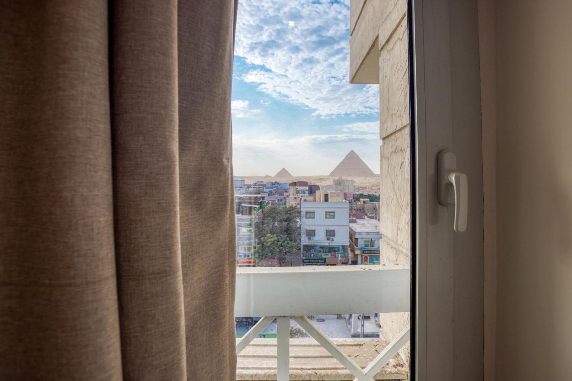 Galaxy Pyramids View Inn Kafret el-Gabal Exterior photo